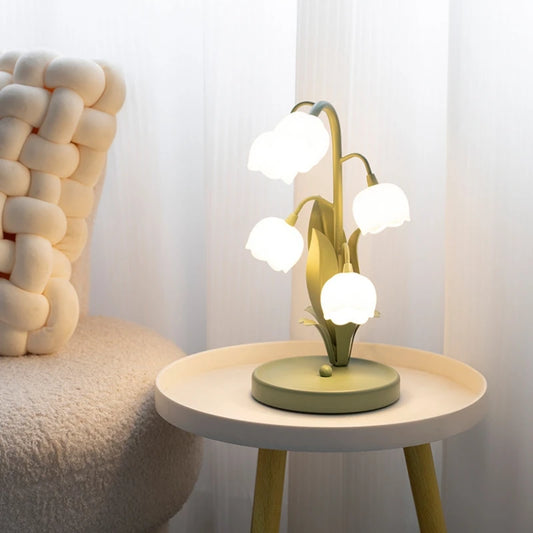Charming Vintage Floral Table Lamp - 5 Lily Designs with G4 LED Bulbs for Cozy Bedrooms and Living Rooms in 3 Elegant Color Patterns